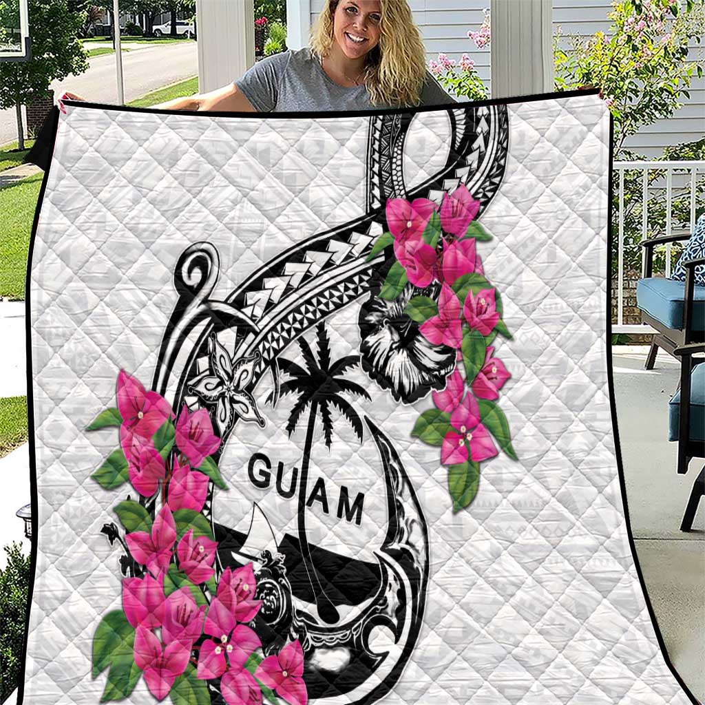 Guam Chamorro Quilt Bougainvillea White Polynesian Tribal Pattern