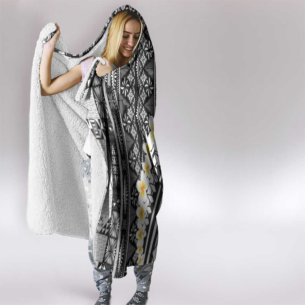Black Vintage Tonga Ngatu Pattern With Plumeria Hooded Blanket - Polynesian Pride