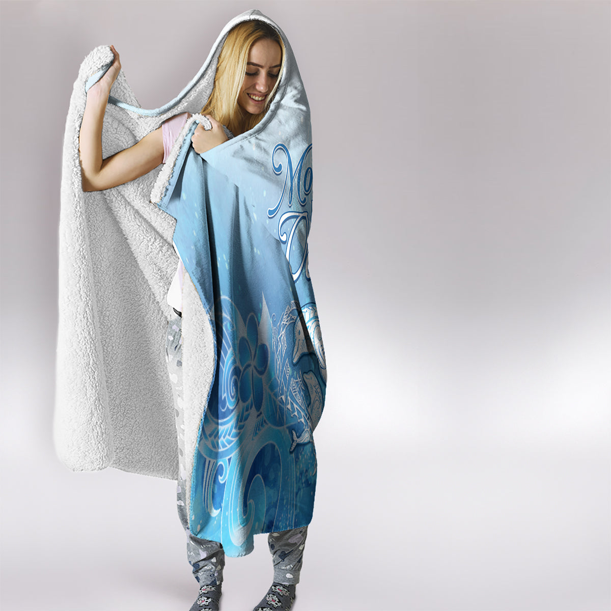 Mother's Love Is Deeper Than Ocean Hooded Blanket Polynesian Style
