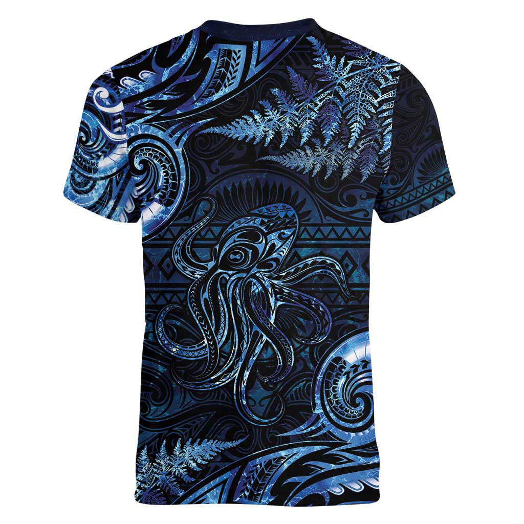 Aotearoa New Zealand Octopus Women V-Neck T-Shirt Silver Fern Maori Pattern