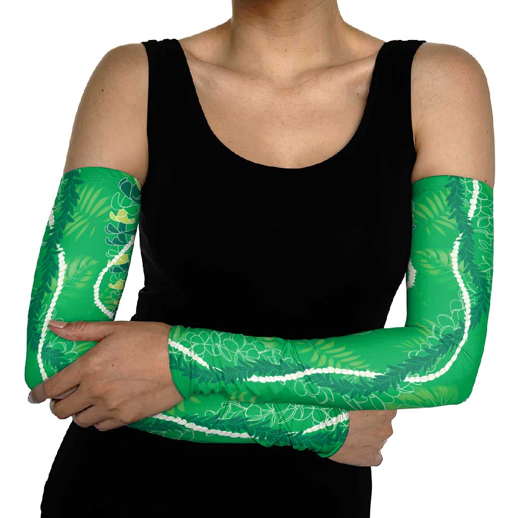Hawaii Maile Lei Arm Sleeves With Green Monstera Pattern - Polynesian Pride