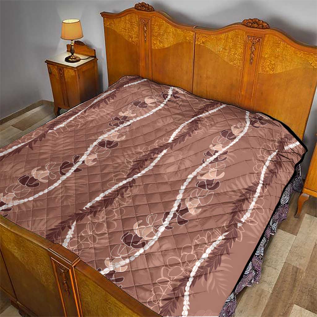 Hawaii Maile Lei Quilt With Brown Monstera Pattern
