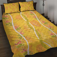 Hawaii Maile Lei Quilt Bed Set With Yellow Monstera Pattern