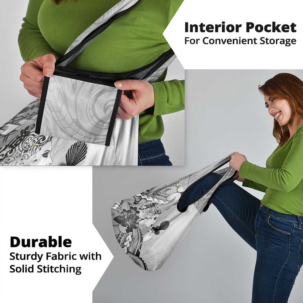 Aotearoa Maori Wahine Grocery Bag Fantail Bird Black Gold Marble