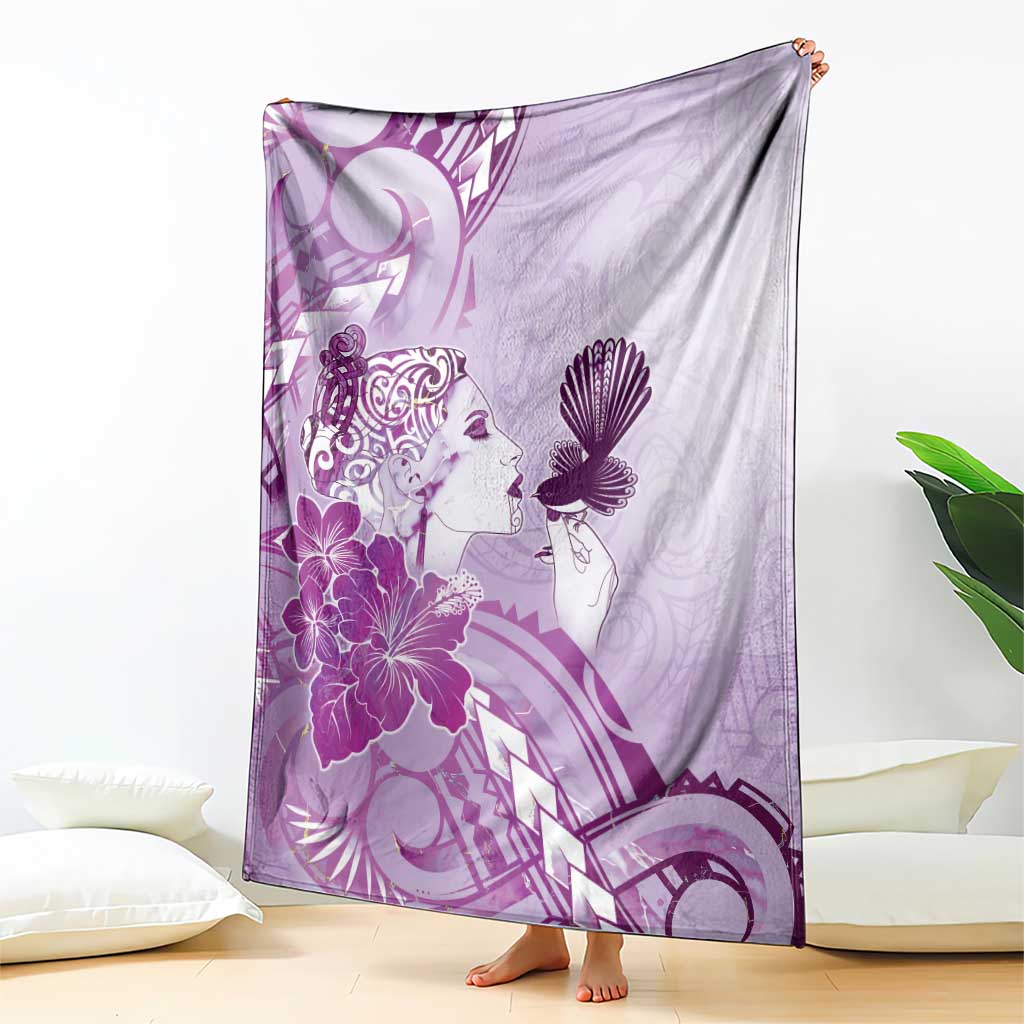 Aotearoa Maori Wahine Blanket Fantail Bird Purple Gold Marble