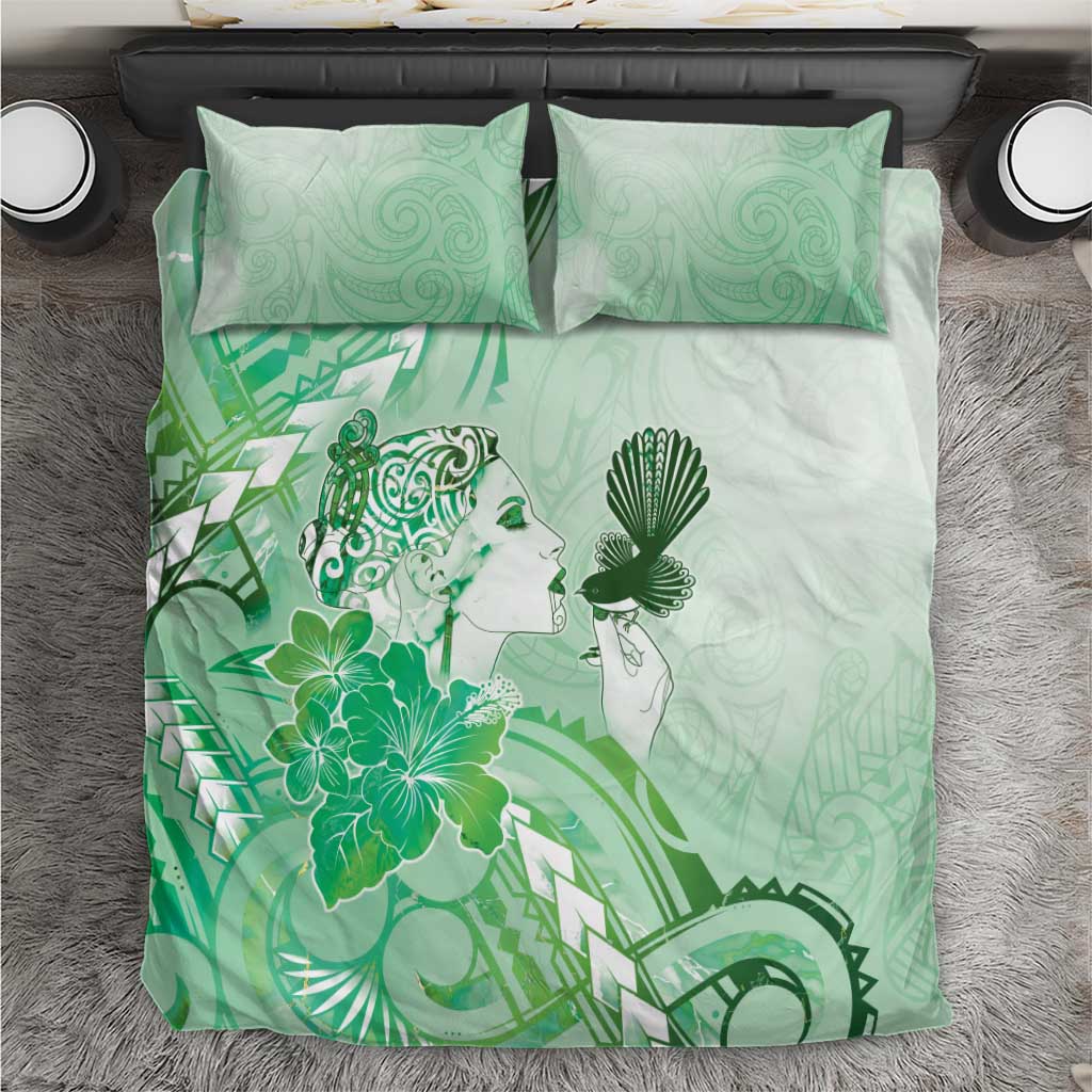 Aotearoa Maori Wahine Bedding Set Fantail Bird Green Gold Marble