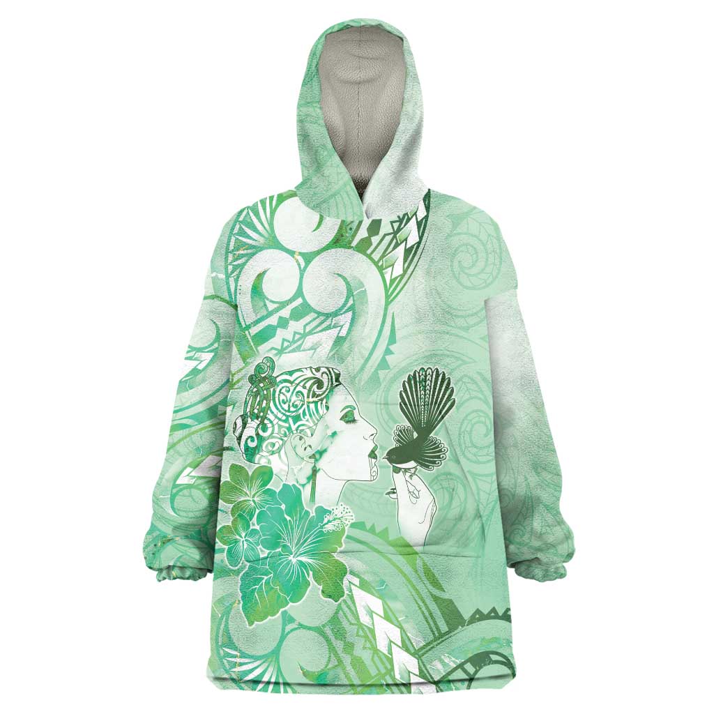 Aotearoa Maori Wahine Wearable Blanket Hoodie Fantail Bird Green Gold Marble
