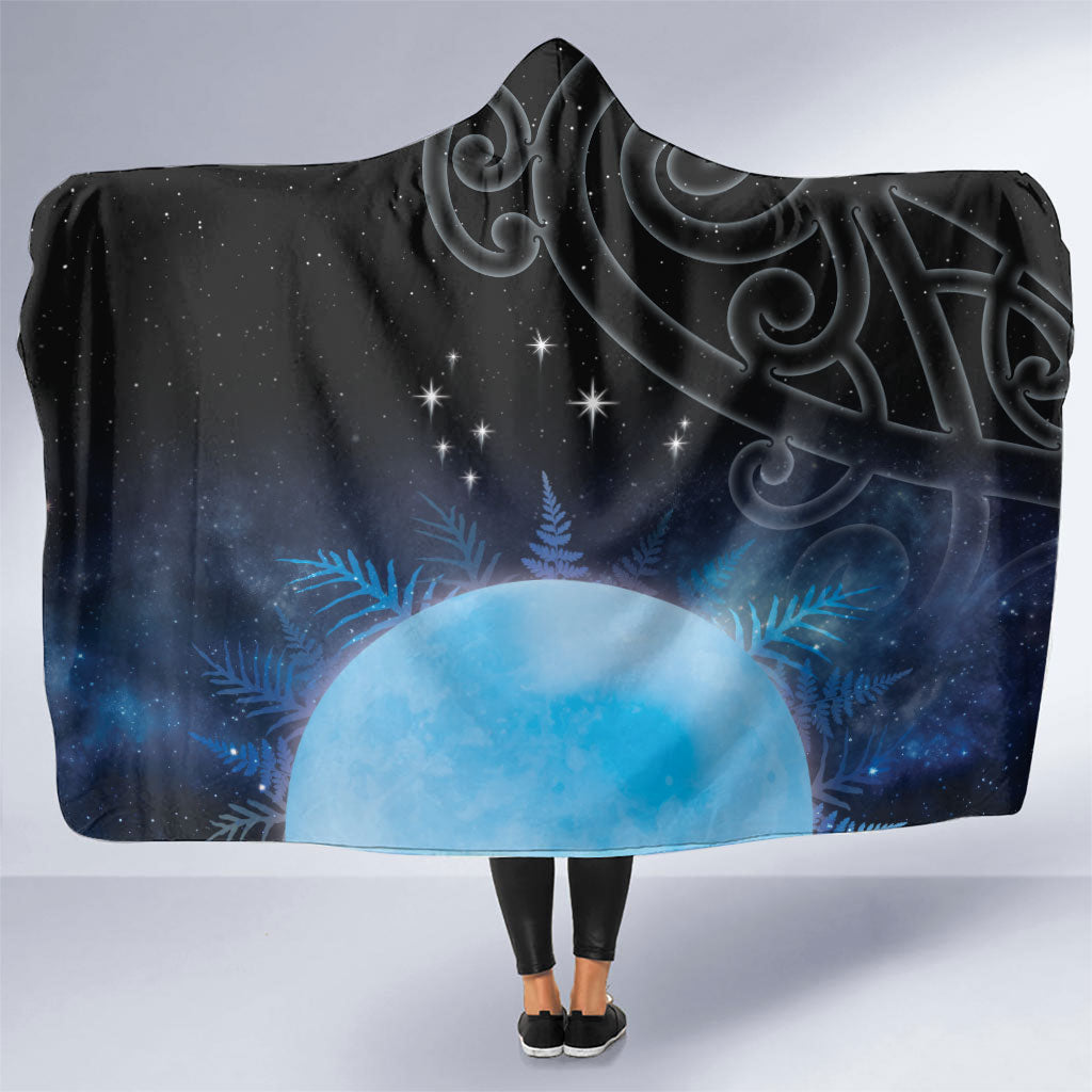 New Zealand Matariki Hooded Blanket Pleiades Star Cluster Blue Galaxy LT05 One Size Blue - Polynesian Pride