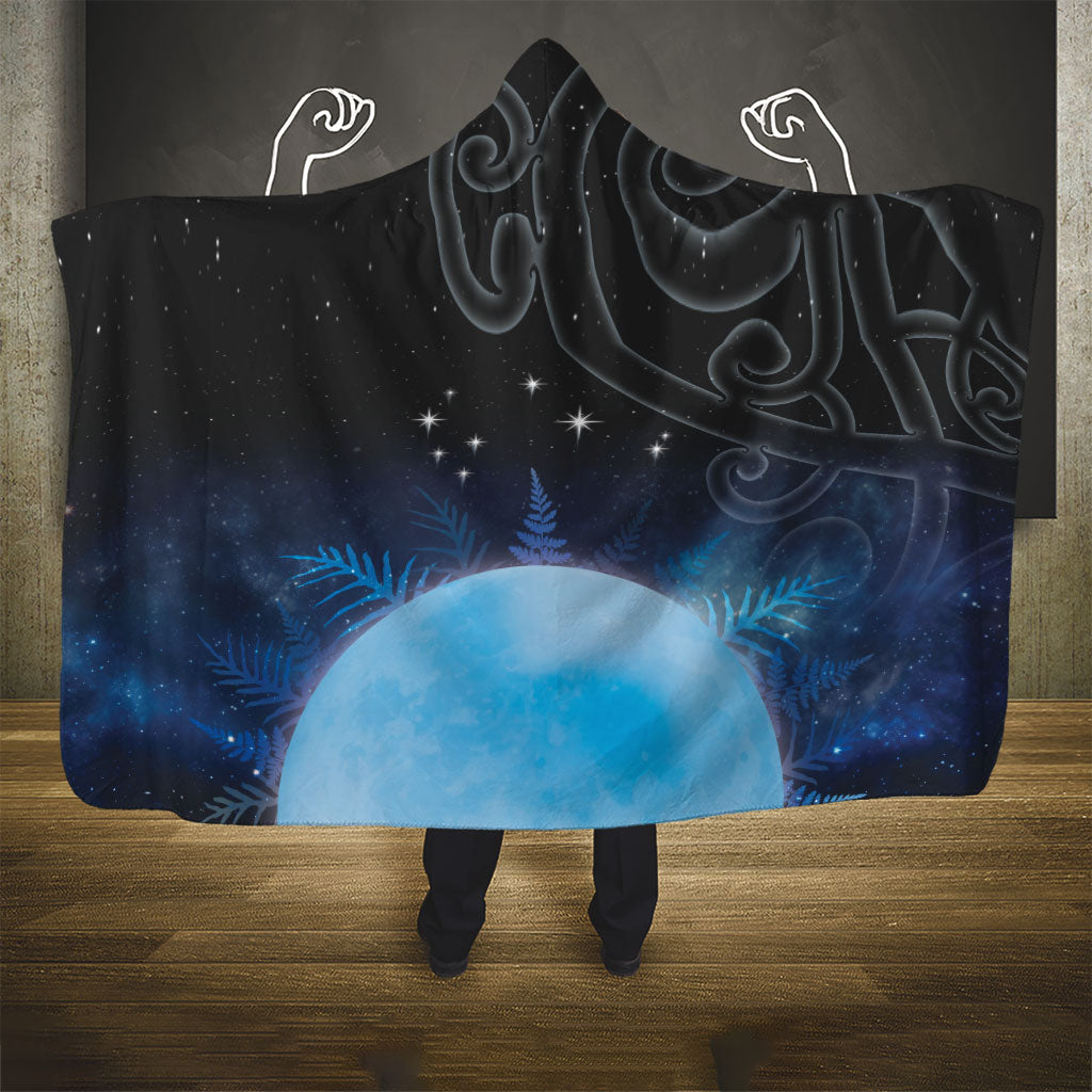 New Zealand Matariki Hooded Blanket Pleiades Star Cluster Blue Galaxy LT05 - Polynesian Pride