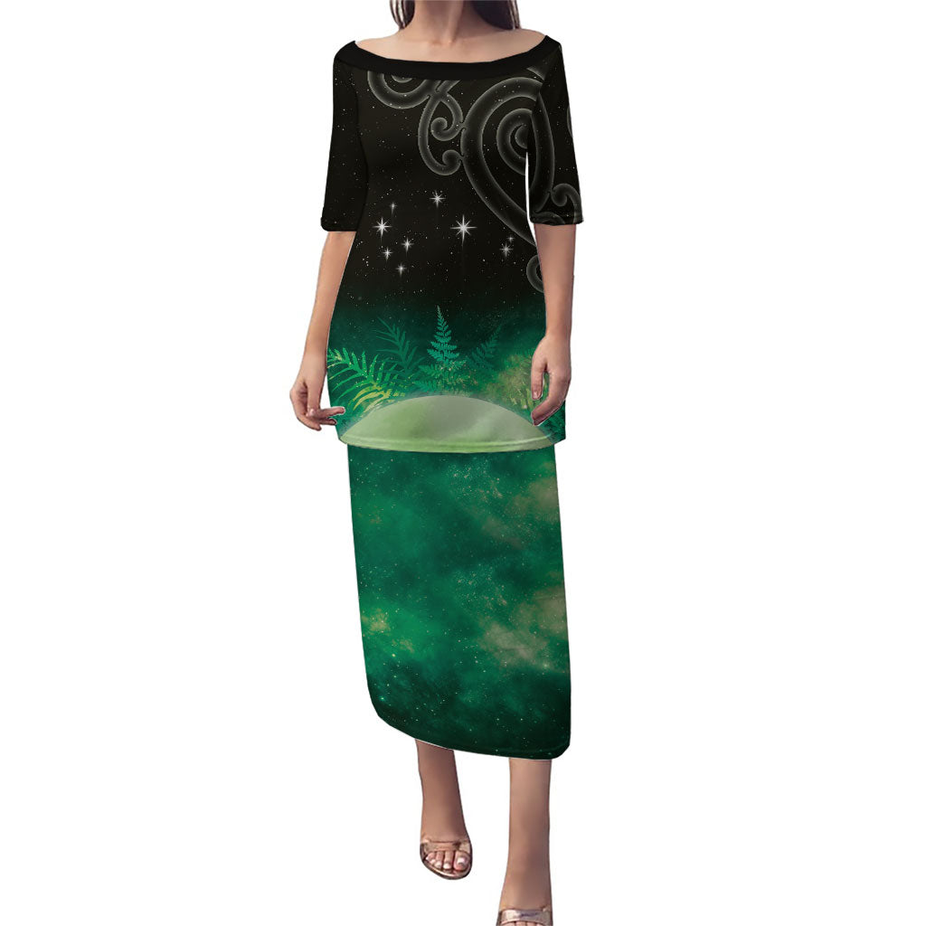 New Zealand Matariki Family Matching Puletasi and Hawaiian Shirt Pleiades Star Cluster Green Galaxy