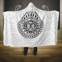 New Zealand Aotearoa Hooded Blanket Maori Te Mata O Rongokako LT05 - Polynesian Pride