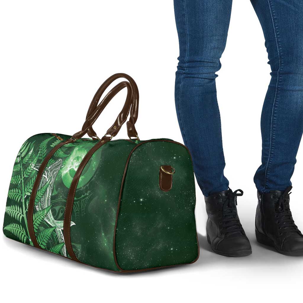 New Zealand Matariki Travel Bag Maori Koru With Humpback Whale Green LT05 - Polynesian Pride