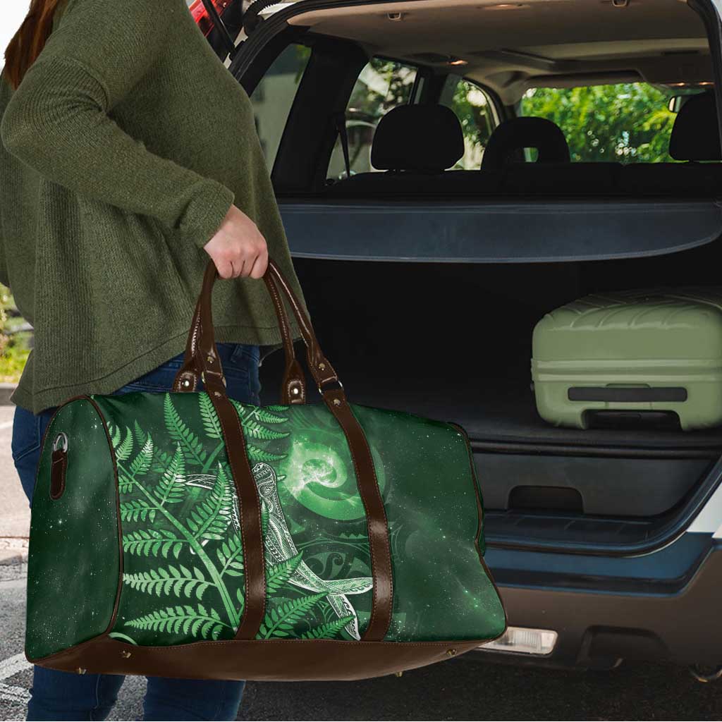 New Zealand Matariki Travel Bag Maori Koru With Humpback Whale Green LT05 - Polynesian Pride