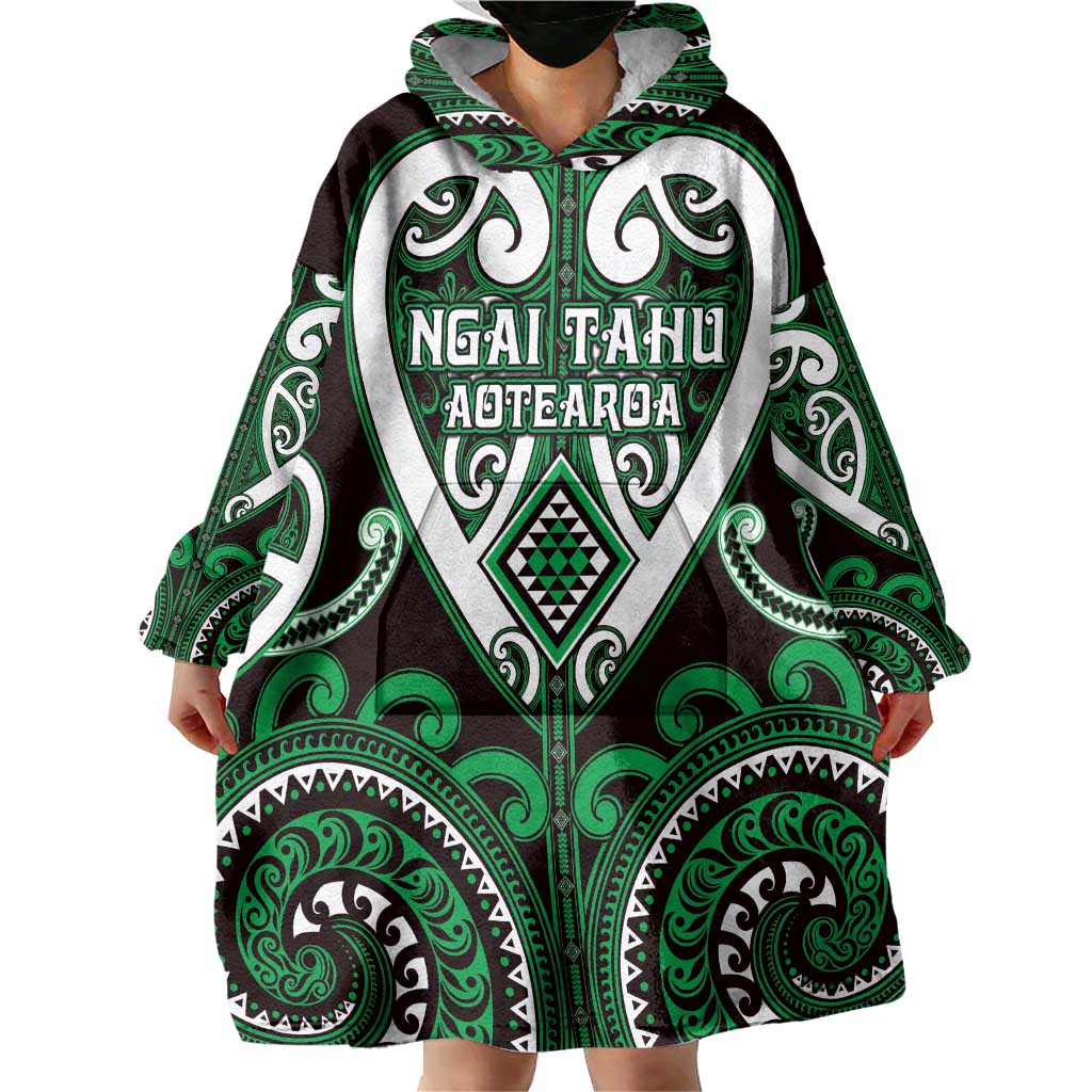 Custom Aotearoa Ngai Tahu Wearable Blanket Hoodie Maori Tribal Pattern