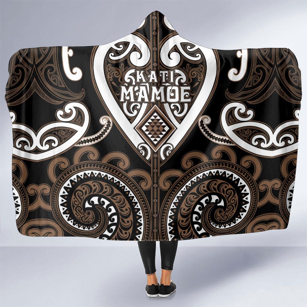 Aotearoa Kati Mamoe Hooded Blanket Maori Tribal Pattern LT05 One Size Brown - Polynesian Pride