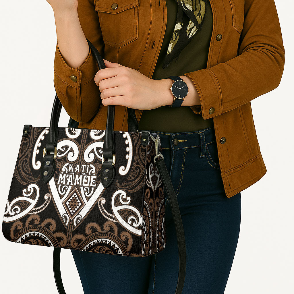 Aotearoa Kati Mamoe Leather Bag Maori Tribal Pattern LT05 - Polynesian Pride