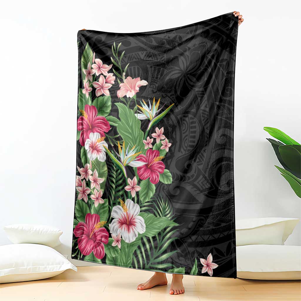 Hawaii Tropical Flowers Blanket Polynesian Tattoo Black