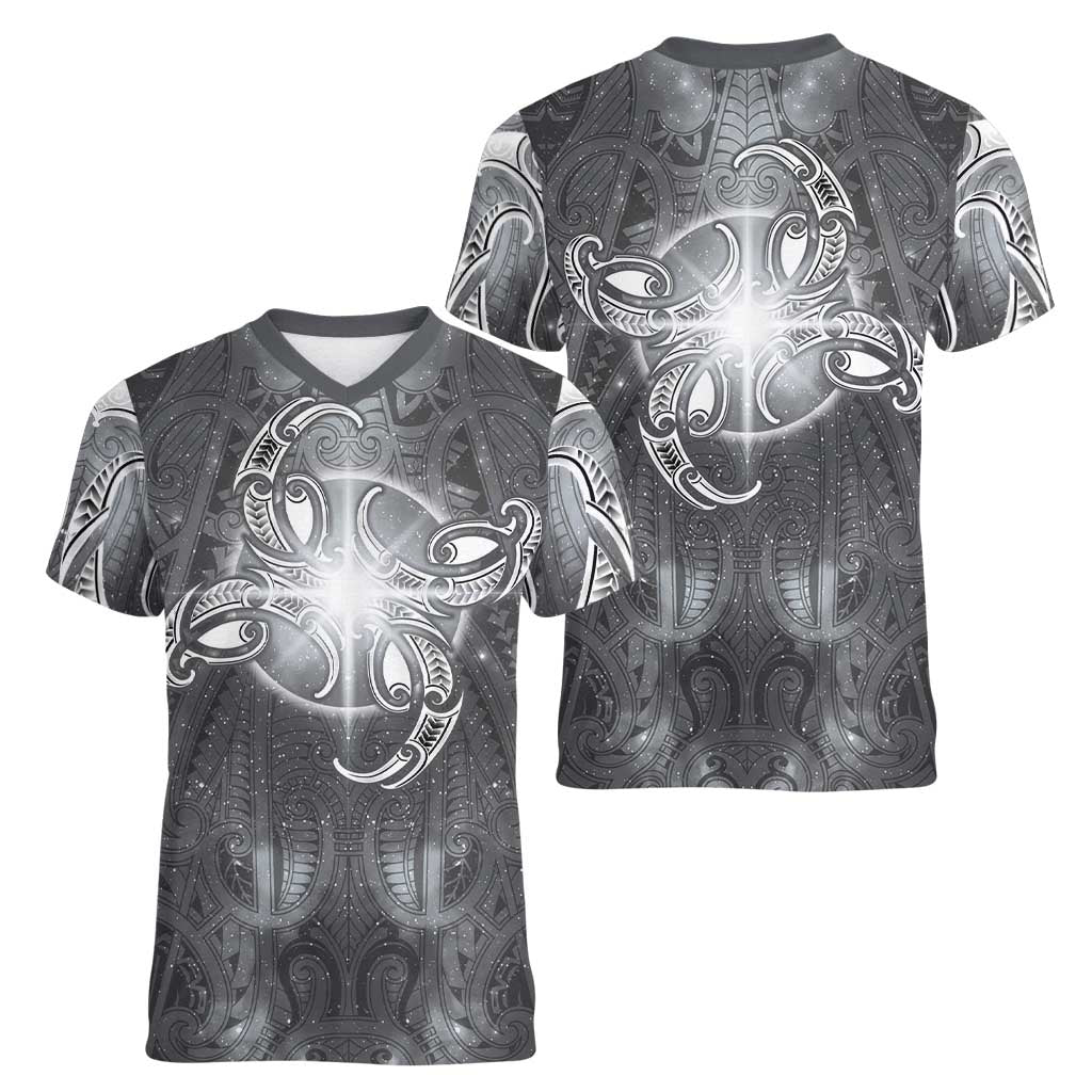 New Zealand Matariki Ururangi Women V-Neck T-Shirt Maori Moko Grey Galaxy