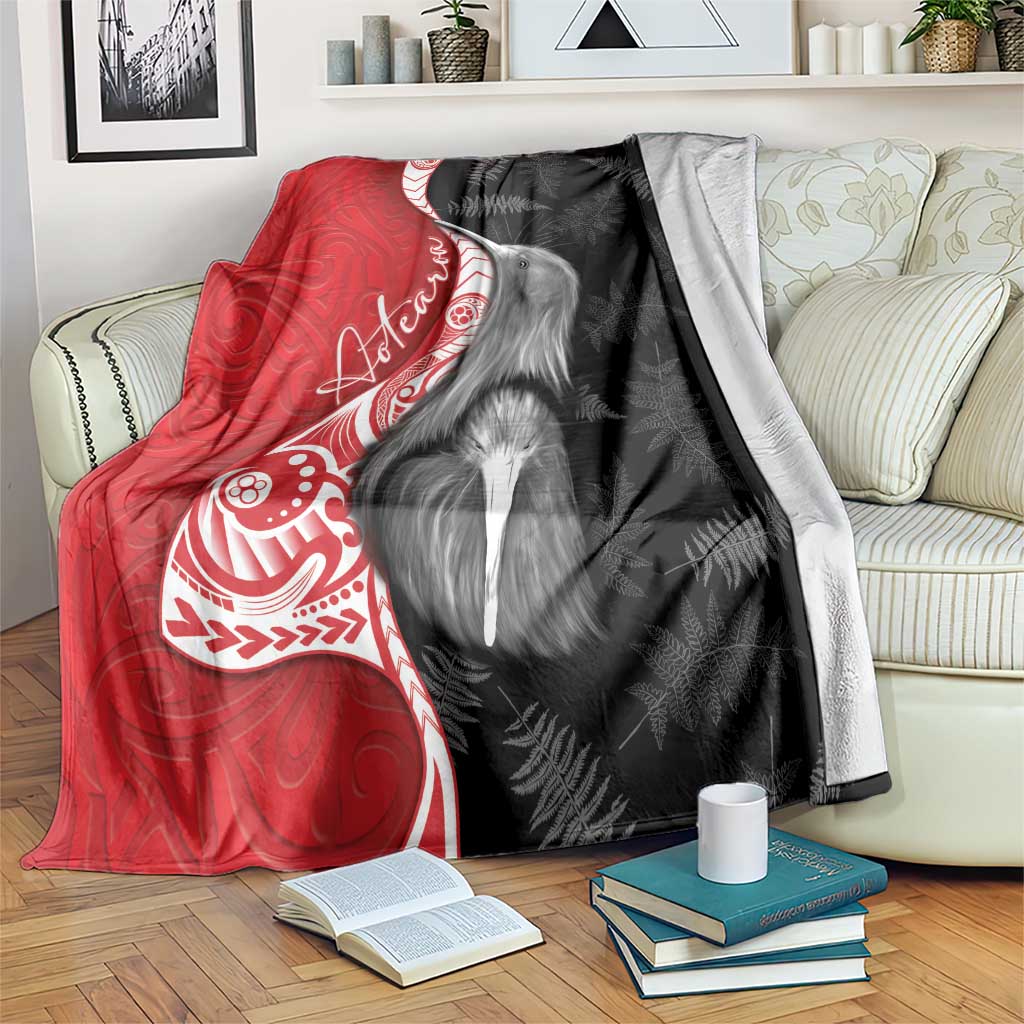 New Zealand Aotearoa Blanket Kiwi Fern Maori Pattern Red Version