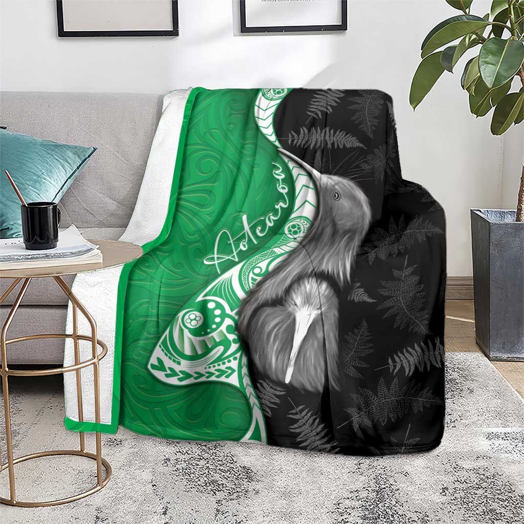 New Zealand Aotearoa Blanket Kiwi Fern Maori Pattern Green Version
