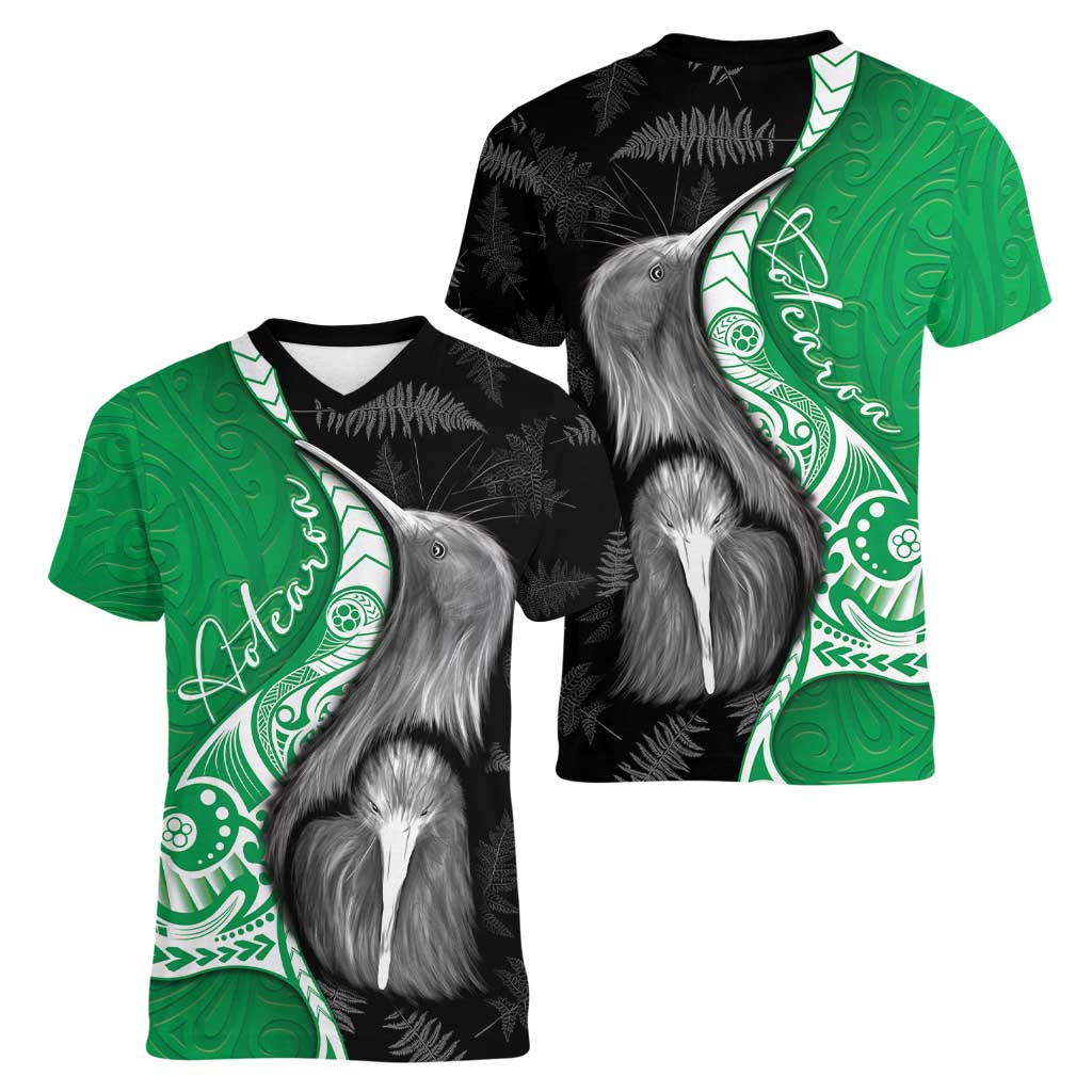 New Zealand Aotearoa Women V-Neck T-Shirt Kiwi Fern Maori Pattern Green Version