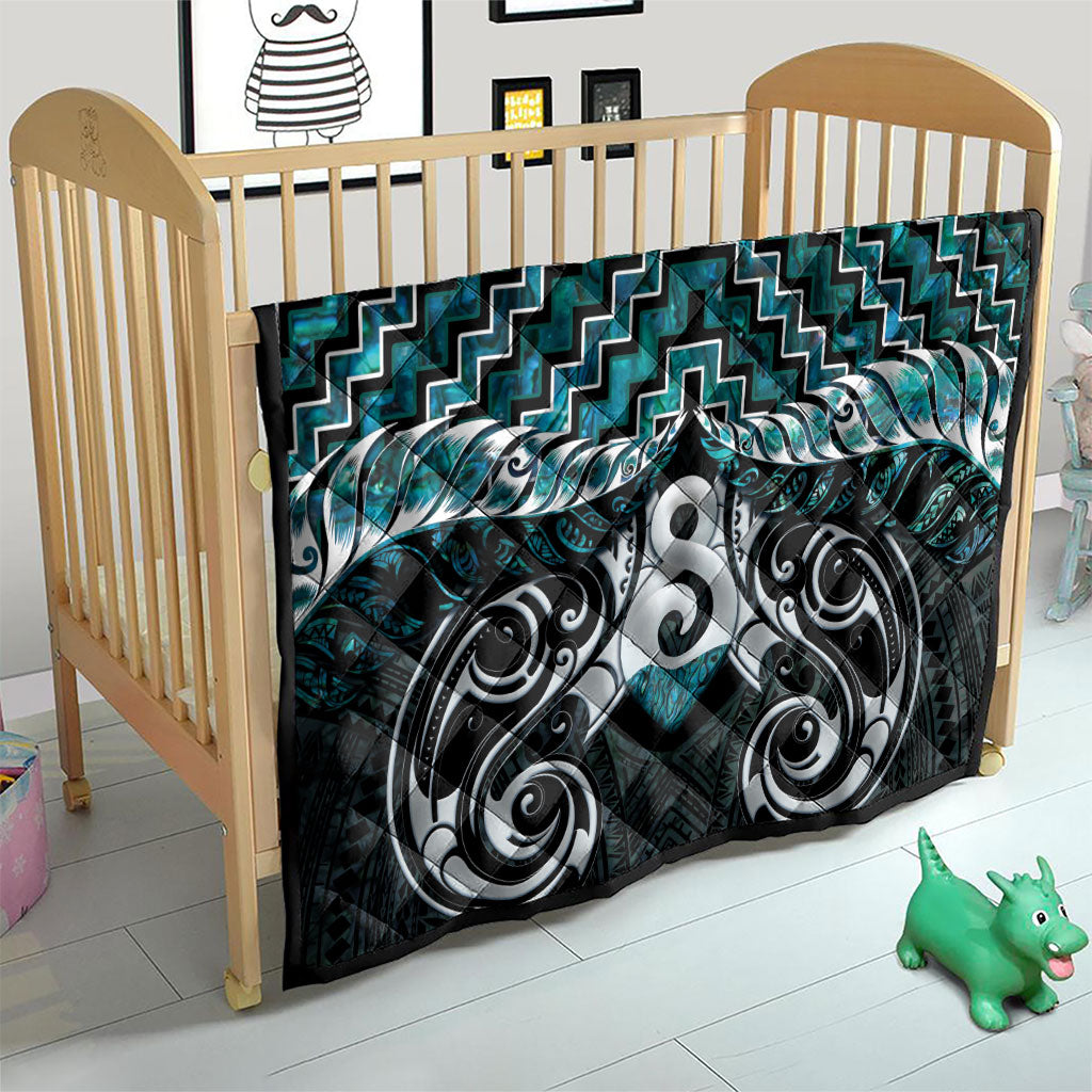 New Zealand Maori Quilt Poutama Pikorua - Single Twist Paua Shell