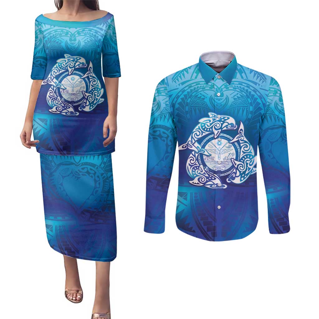 Marshall Islands Manit Day Couples Matching Puletasi and Long Sleeve Button Shirt Tribal Dolphin With Marshall Seal - Polynesian Pride