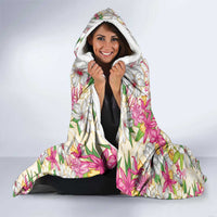Hawaii Palaka Hooded Blanket Yellow Tribal Pattern With Tropical Flowers - Polynesian Pride