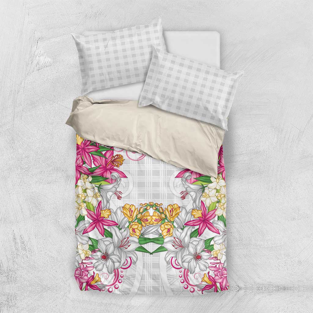 Hawaii Palaka Bedding Set White Tribal Pattern With Tropical Flowers - Polynesian Pride
