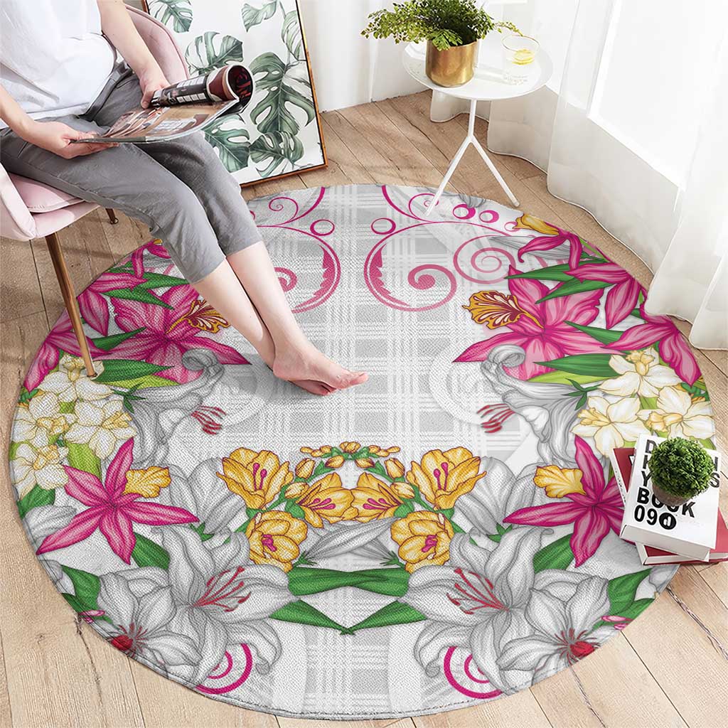 Hawaii Palaka Round Carpet White Tribal Pattern With Tropical Flowers - Polynesian Pride
