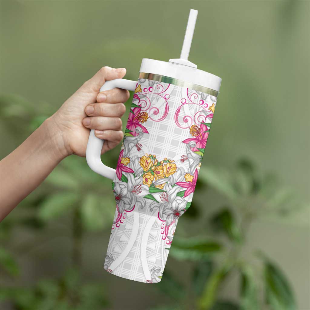 Hawaii Palaka Tumbler With Handle White Tribal Pattern With Tropical Flowers - Polynesian Pride