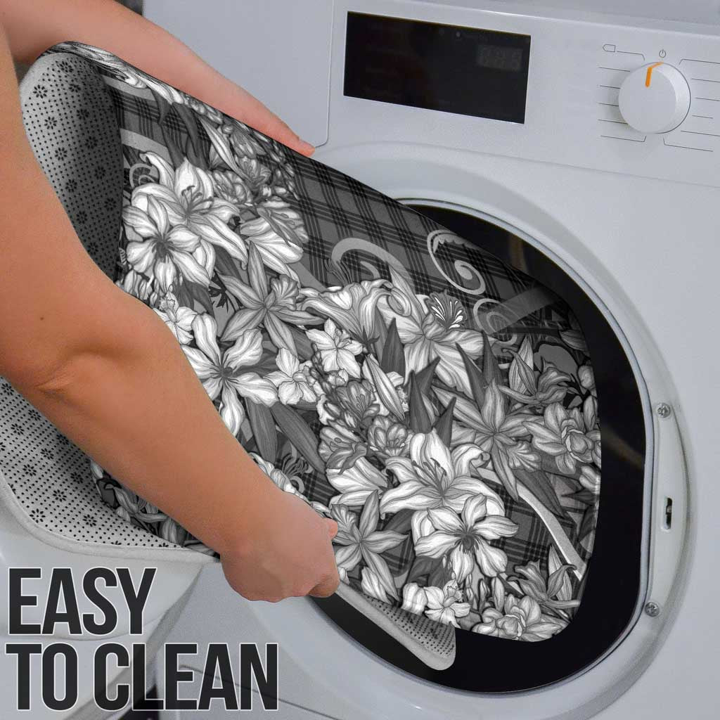 Hawaii Palaka Bathroom Set Black Tribal Pattern With Tropical Flowers - Polynesian Pride