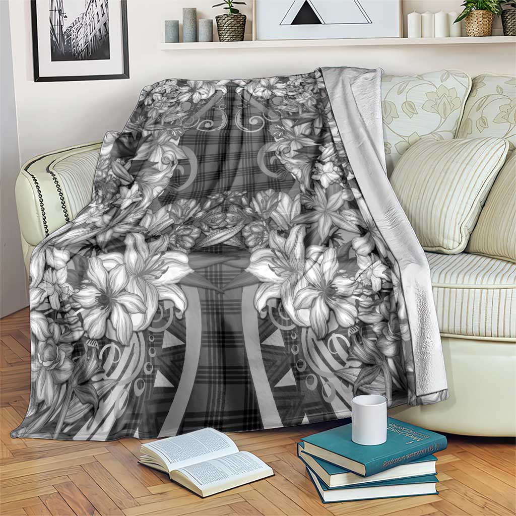 Hawaii Palaka Blanket Black Tribal Pattern With Tropical Flowers - Polynesian Pride