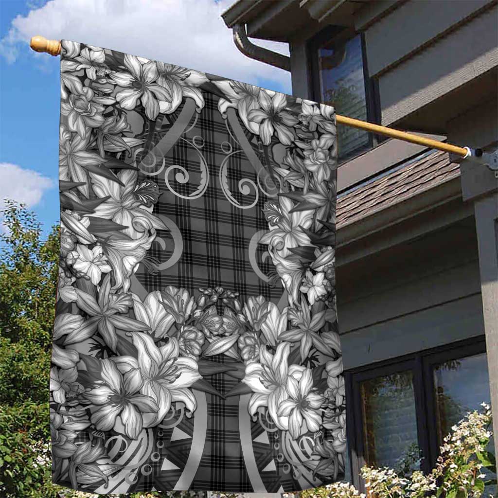 Hawaii Palaka Garden Flag Black Tribal Pattern With Tropical Flowers - Polynesian Pride