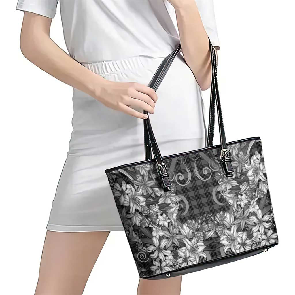 Hawaii Palaka Leather Tote Bag Black Tribal Pattern With Tropical Flowers - Polynesian Pride