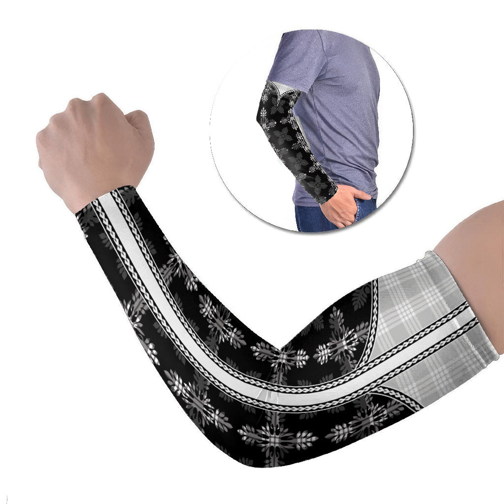 Black Hawaii Paniolo Quilt Motif Arm Sleeves LT05 Set of 2 Black - Polynesian Pride