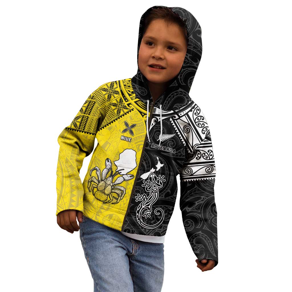 Custom New Zealand Maori And Niue Hiapo Kid Hoodie Lizard And Coconut Crab Together