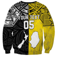 Custom New Zealand Maori And Niue Hiapo Sweatshirt Lizard And Coconut Crab Together LT05 - Polynesian Pride