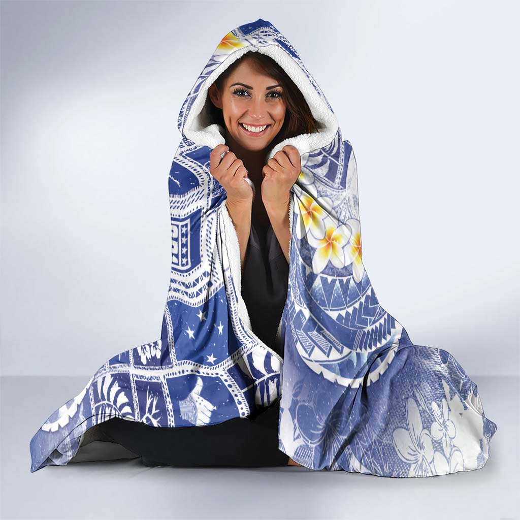 Federated States Of Micronesia Christmas Hooded Blanket Retro Style Bright Version - Polynesian Pride