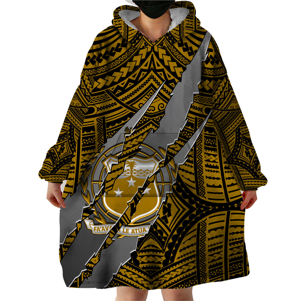 Polynesian Samoa Wearable Blanket Hoodie with Coat Of Arms Claws Style - Gold LT6 - Polynesian Pride