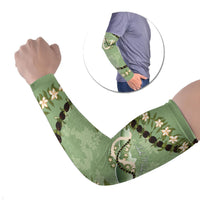 Hawaii Molokai Island Flowers Lei Arm Sleeves Kukui Nut Mossy Green
