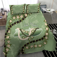 Hawaii Molokai Island Flowers Lei Bedding Set Kukui Nut Mossy Green