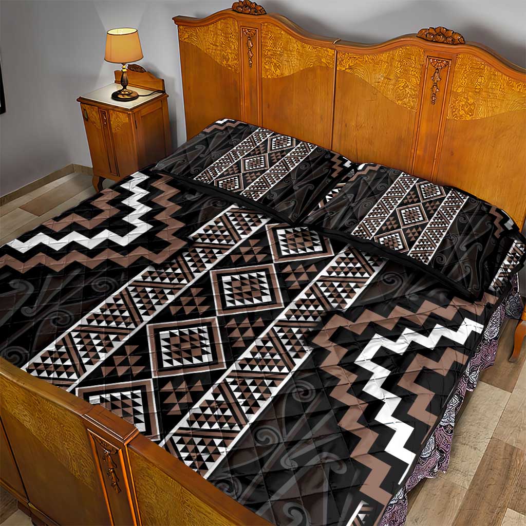 Classic Tukutuku Pattern Aotearoa Quilt Bed Set Niho Taniwha and Puhoro Motifs