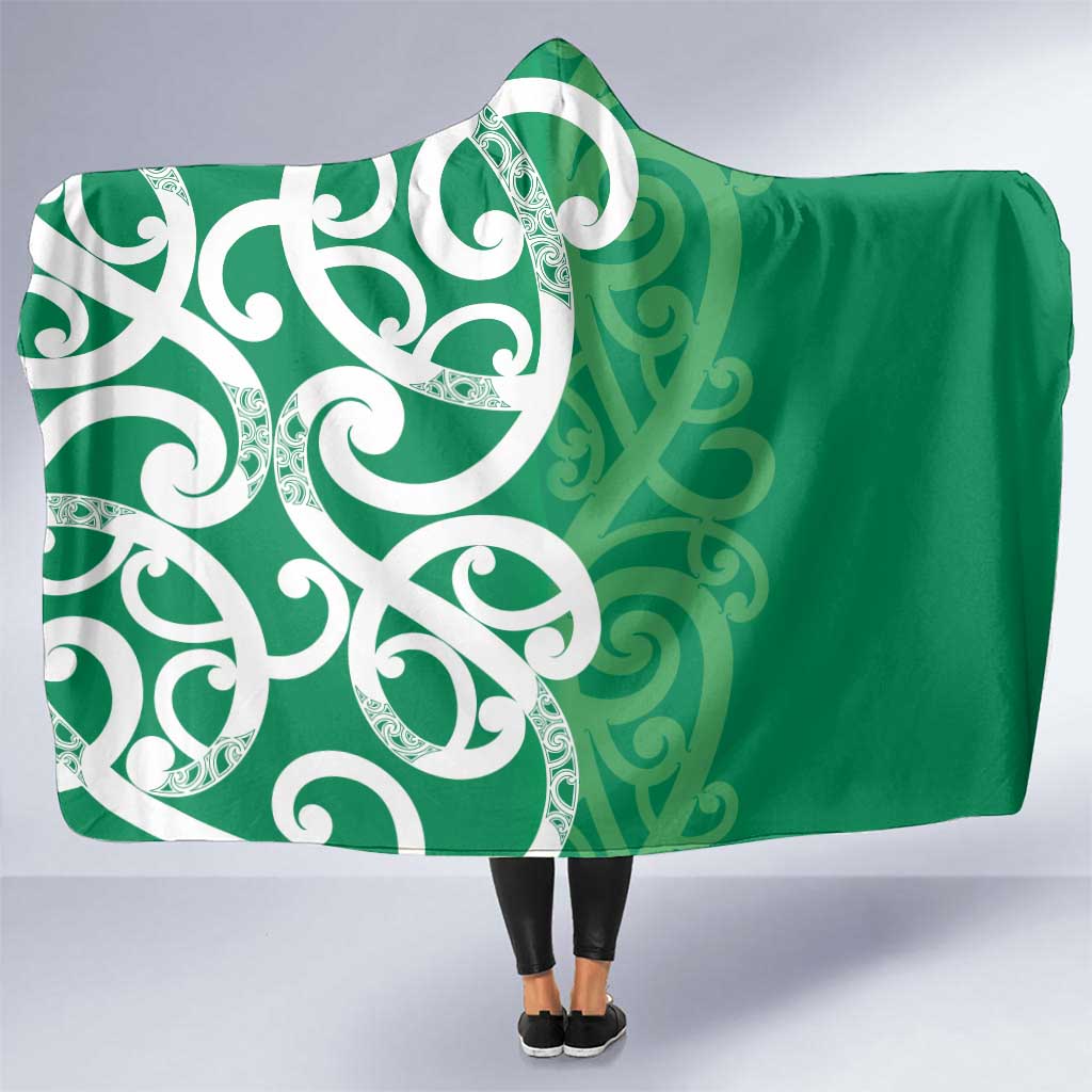 Pounamu Green Maori Hooded Blanket Koru Kowhaiwhai - Polynesian Pride