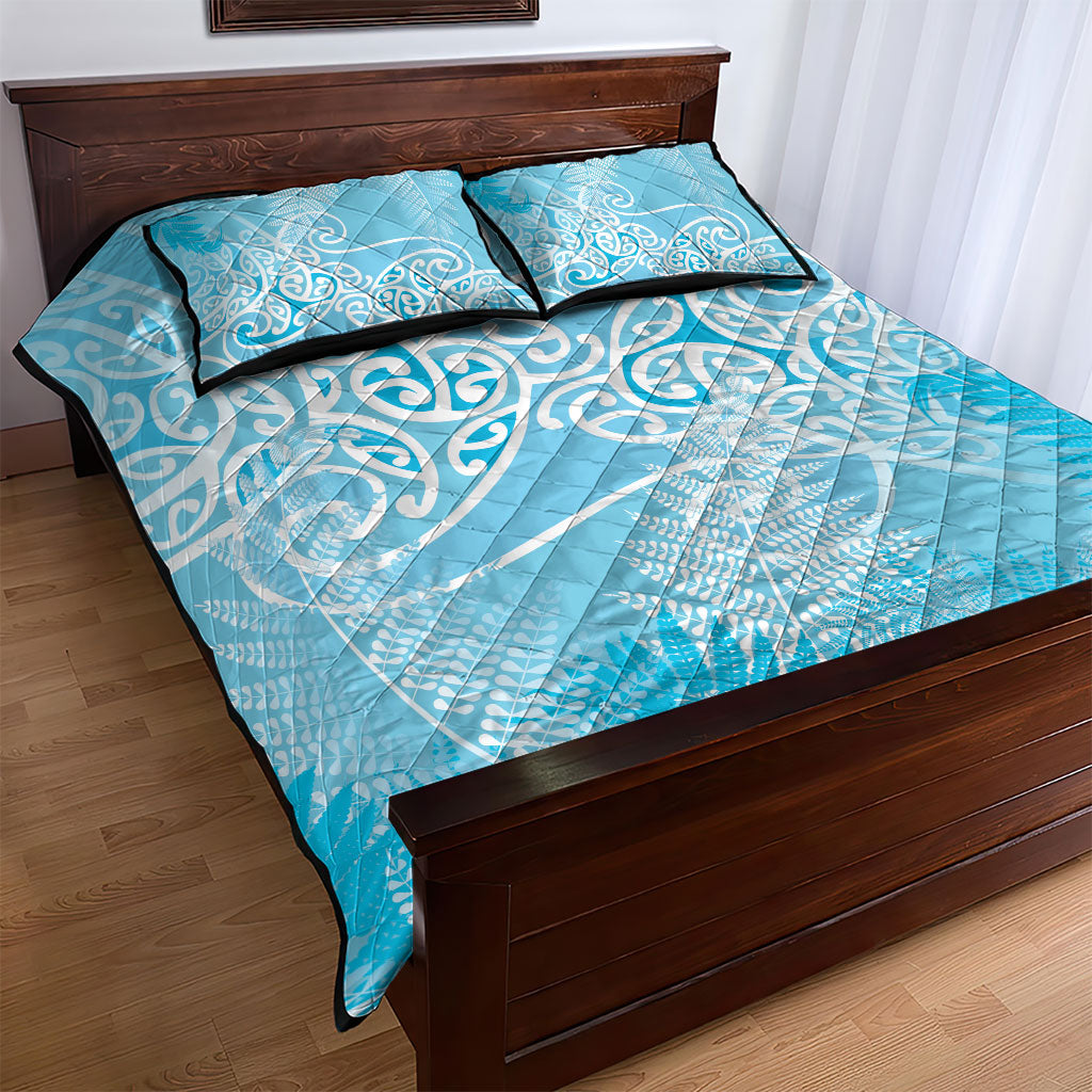 Aotearoa Maori Koru Curves Quilt Bed Set Silver Ferns - Turquoise