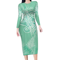 Aotearoa Maori Koru Curves Family Matching Long Sleeve Bodycon Dress and Hawaiian Shirt Silver Ferns - Mint LT7 Mom's Dress Mint Green - Polynesian Pride