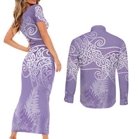 Aotearoa Maori Koru Curves Couples Matching Short Sleeve Bodycon Dress and Long Sleeve Button Shirt Silver Ferns - Amethyst
