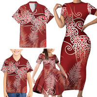 Aotearoa Maori Koru Curves Family Matching Short Sleeve Bodycon Dress and Hawaiian Shirt Silver Ferns - Crimson Red