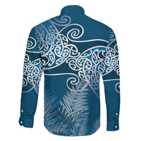 Aotearoa Maori Koru Curves Family Matching Off Shoulder Maxi Dress and Hawaiian Shirt Silver Ferns - Navy Blue