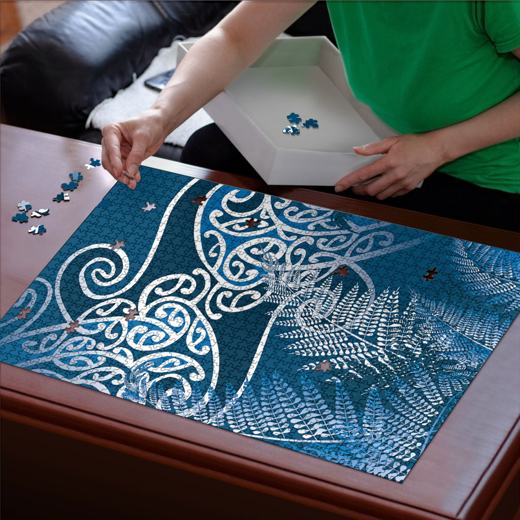 Aotearoa Maori Koru Curves Puzzle Silver Ferns - Navy Blue
